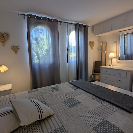 Casa Miro Apartment คอร์ราเลโฮ ภายนอก รูปภาพ