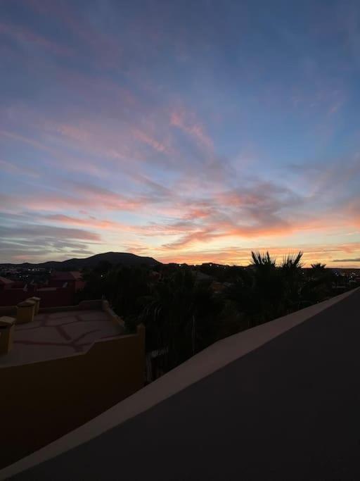 Casa Miro Apartment คอร์ราเลโฮ ภายนอก รูปภาพ